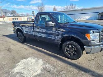 2013 ford f150 xlt 6 cyl at 2wd