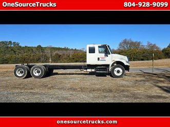 2010 international 4400 cab and chassis tandem axle extended cab