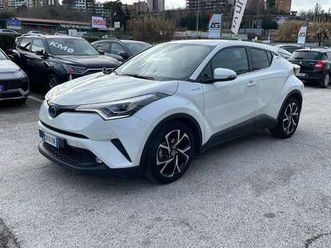 c-hr 1.8 hybrid e-cvt style