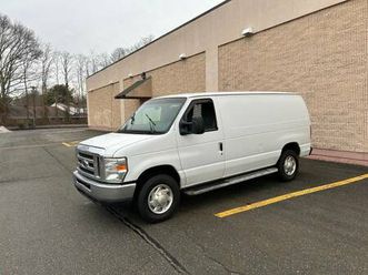 2011 ford e-250 cargo van