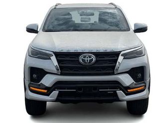 toyota fortuner ectarc005 – 2026 toyota fortuner – 2.8l diesel auto – white with tan interior