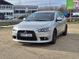 mitsubishi lancer sportback 1.6 invite
