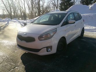 2016 kia rondo lx