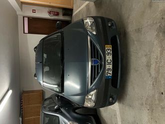 dacia logan 7 lugares agosto/09