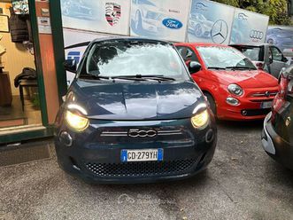 500e 42 kwh navi bluetooth vetri elettrici