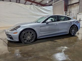 porsche panamera * base * carfax * без първоначална вноска