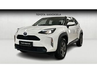 1,5 hybrid active**suomi-auto/toyota approved turva 12kk**