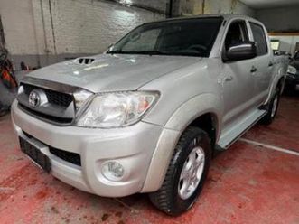 ② toyota hilux — toyota — 2ememain