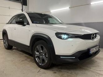 lav km!,takstativ-thule,carplay,navi,keyless,app,r.kam