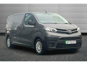 toyota proace icon panel van's 75kwh icon medium panel van auto mwb 6dr (7kw obc)