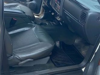 pick-up exec. 2.8 4x2 cd tb int.dies