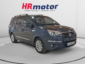 ssangyong rodius xdi premium