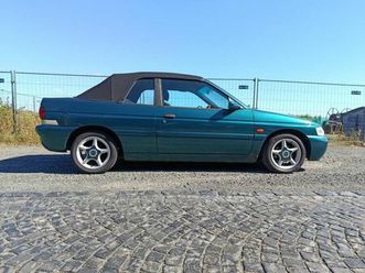 ford escort cabriolet 1,6 16v / dschungelgrün
