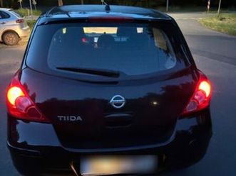 nissan tiida zum verkaufen top zustand