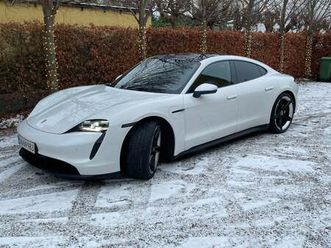 porsche taycan 4s performance+ 4d