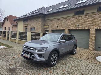 ssangyong korando 1.5 turbo gdi smart gyári garanciás-újszerü állapot