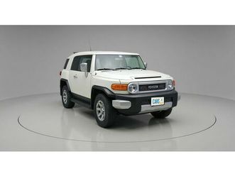 used toyota fj cruiser 2023