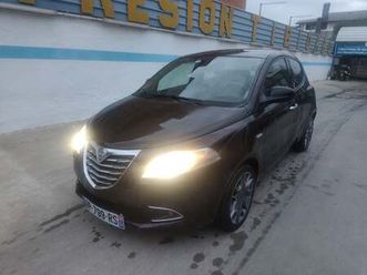 ypsilon 1.2 silver stop&start