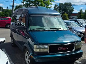 gmc safari 2003