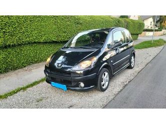 peugeot 1007 tüv 10/2027 benzin automatik 109ps ahk 8 räder