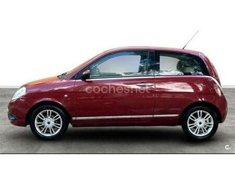 lancia ypsilon 1.3 jtd 90 oro