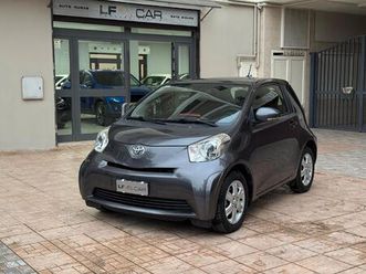 toyota iq 1.0 cvt active 68 cv