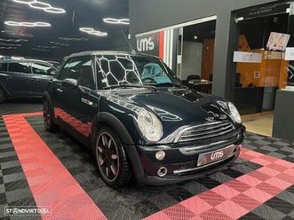 mini cabrio one sidewalk