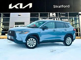 2025 toyota corolla cross le