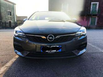 astra sports tourer 1.2 t business elegance s