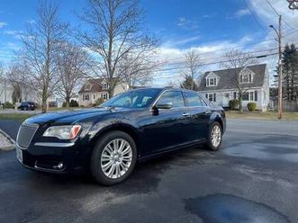 loaded 2014 chrysler 300c john varvatos limited edition awd - $9300