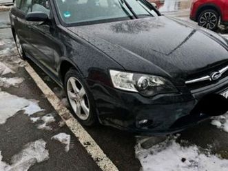 subaru legacy aus dem jahr 2005 mit allrad...