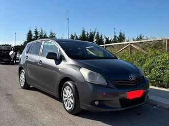 toyota verso 7 posti