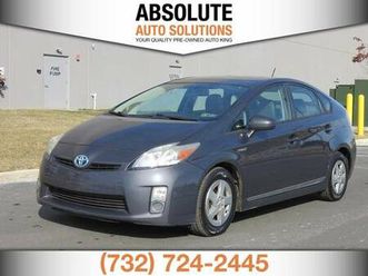 2011 toyota prius five 4dr hatchback
