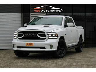 dodge ram 1500 - 5.7 v8 schuifdak | kleppenuitlaat | 360 camera | stoelklima | stuurverwarming | led | voll