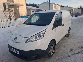 van 24 kwh full el automat fyndpris 49.000kr