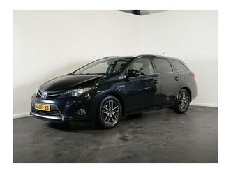 touring sports 1.8 hybrid lease