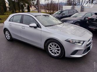 mercedes-benz a-razred a 160 kamera pdc odličen