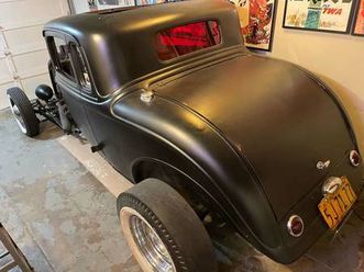 1934 5 window hot rod