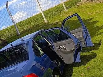 volkswagen polo classic/ special 1.8 mi 2001