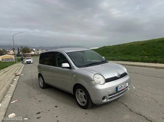 toyota sienta 1,5l 2005