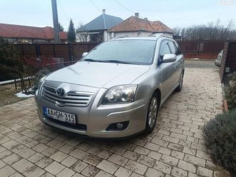 toyota avensis wagon 1.8 sol