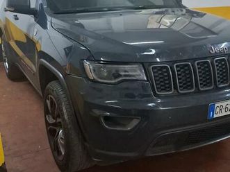 jeep grand cherokee trail rated 3.0v6 crd 250cv