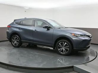 2024 toyota venza le