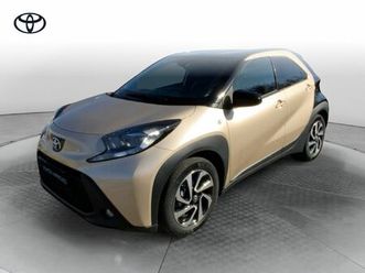toyota aygo x 1.0 vvt-i 72 cv 5 porte limited air del 2025 usata a perugia
