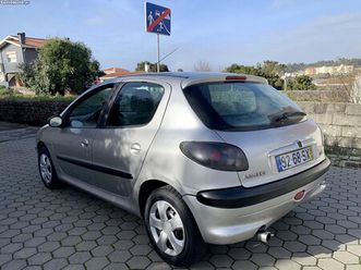 peugeot 206 1.1cc 2002 dezembro/02