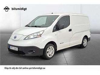 nissan e-nv200 skåp 24 kwh inredd kamera navi rattvärme 109hk