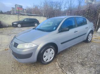 sedan 1.6 първи собственик