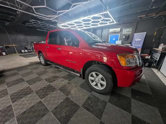 2012 nissan titan sl 4x4