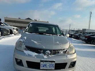 2007 nissan versa