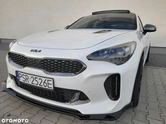 kia stinger 3.3 t-gdi v6 gt awd